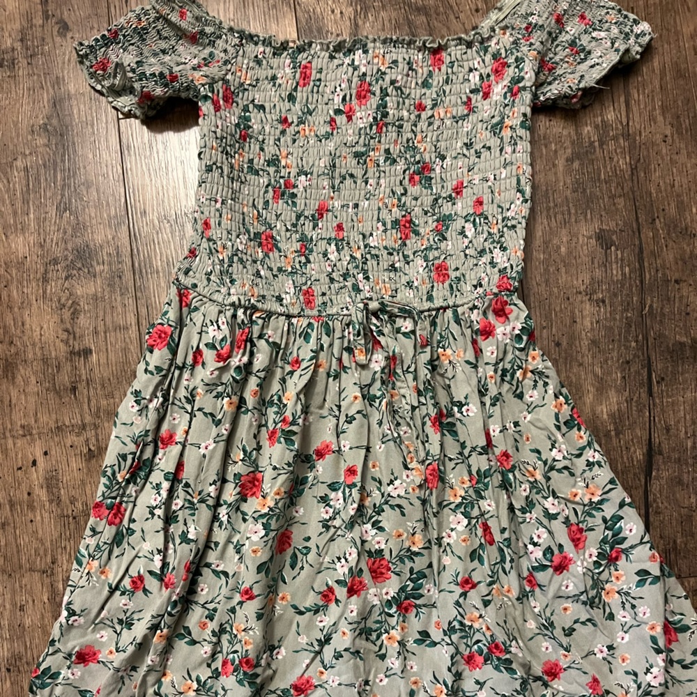 💥4/$14 Floral off the shoulder dress